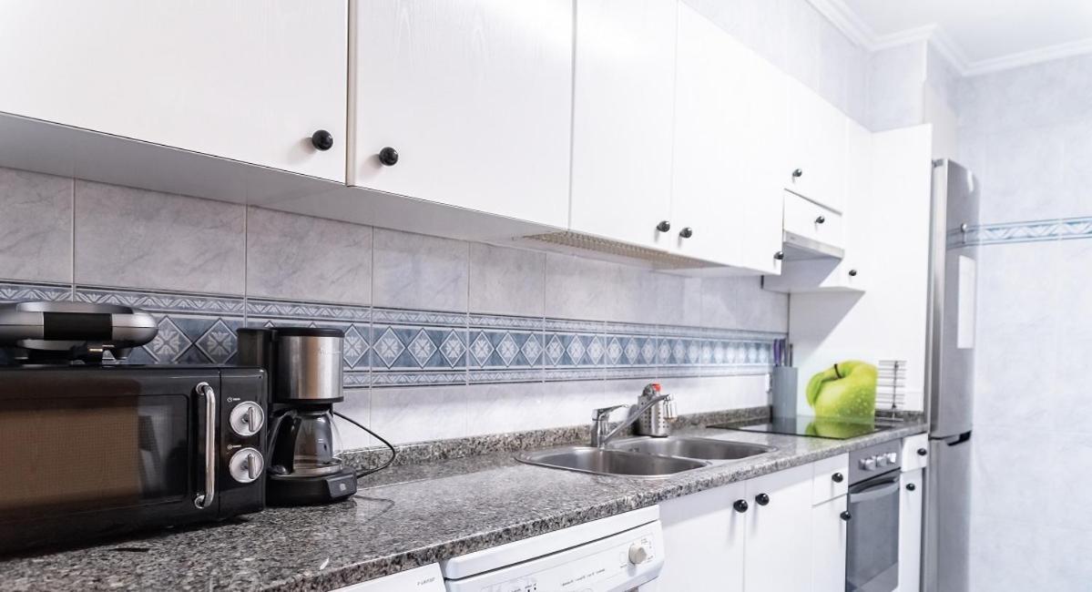 Adaptado Y Comodo Apartamento En Iturrama Pamplona Bagian luar foto