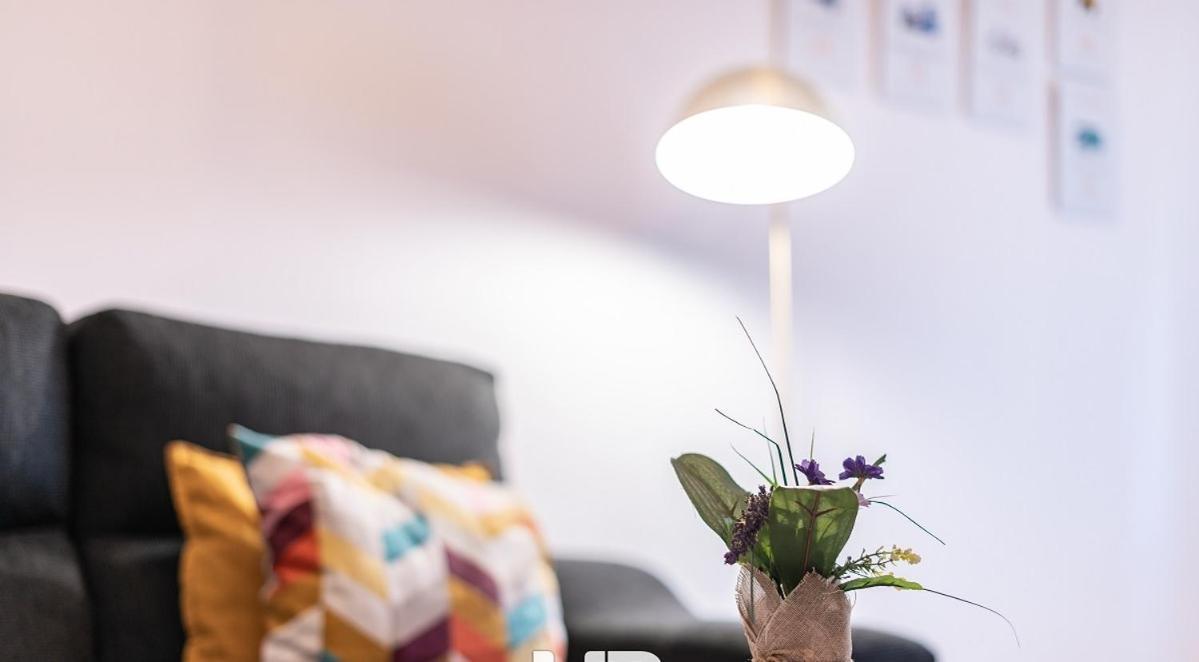 Adaptado Y Comodo Apartamento En Iturrama Pamplona Bagian luar foto
